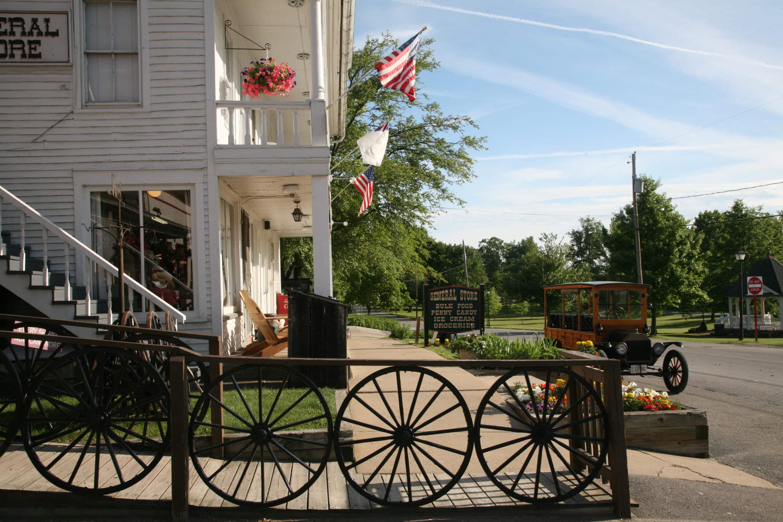Home Town Flavor In the Center of Town